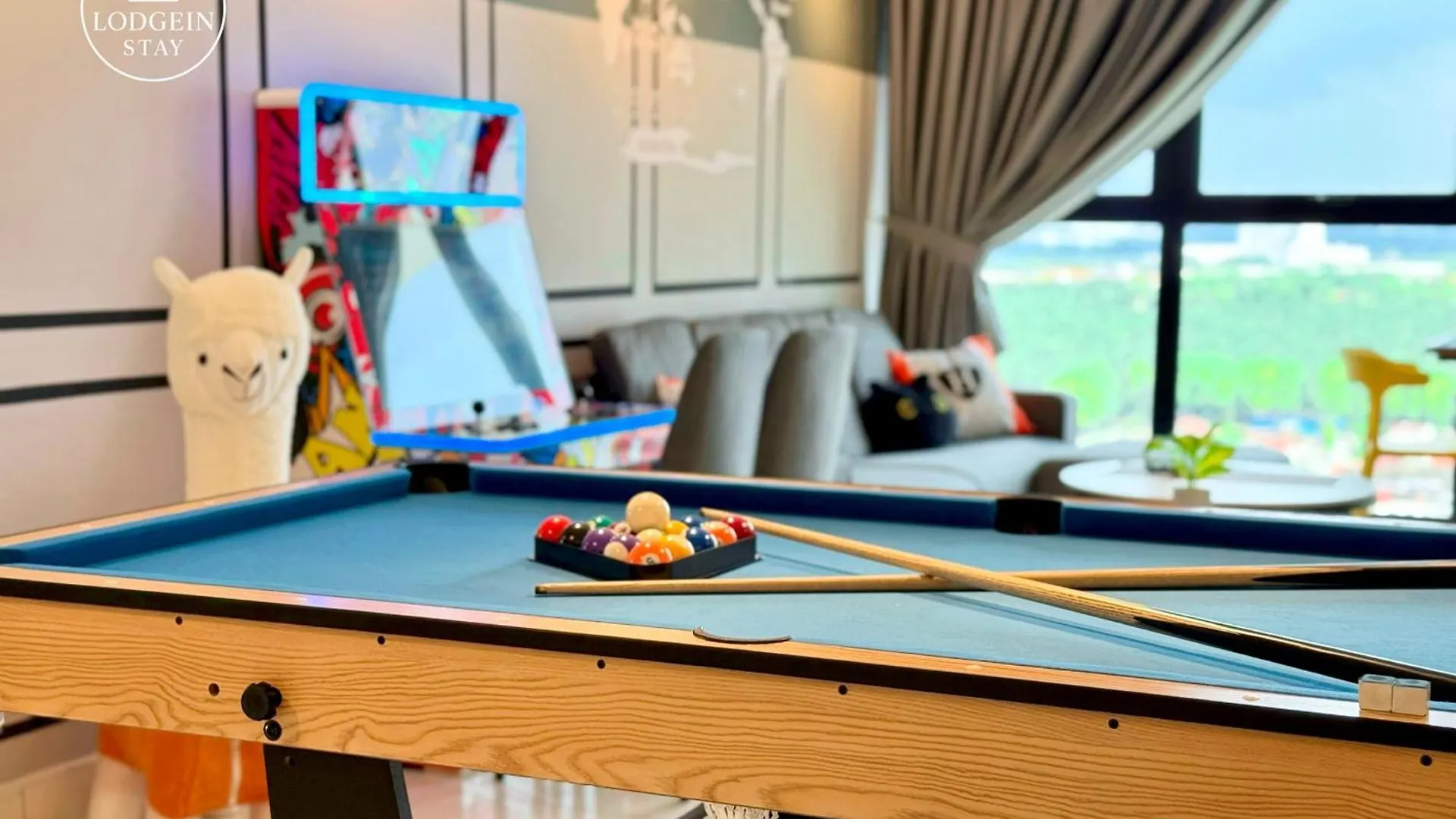 Midvalley Southkey Mosaic By Lodgein -Snooker Ktv Arcade Game Kid Plyground Johor Bahru
